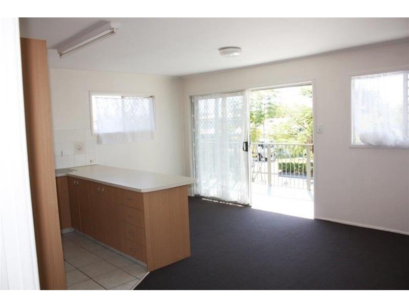 46 Monaco Street, Broadbeach Waters QLD 4218