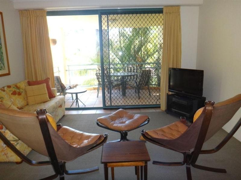 9/12 Monte Carlo Avenue, Surfers Paradise QLD 4217