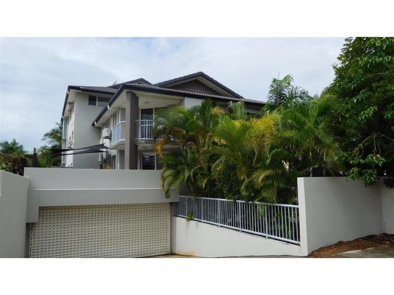 131 Muir Street, Labrador QLD 4215