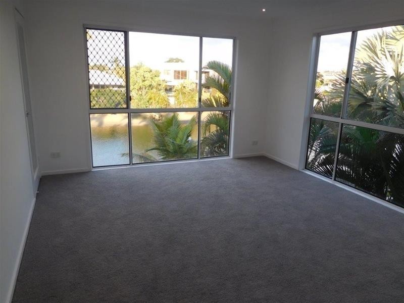 157  Campbell Street, Sorrento QLD 4217