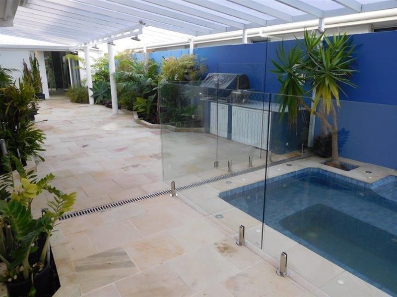 157  Campbell Street, Sorrento QLD 4217