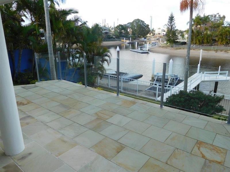 157  Campbell Street, Sorrento QLD 4217