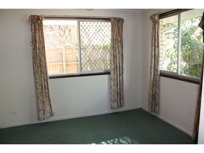 10 Acacia Avenue, Surfers Paradise QLD 4217