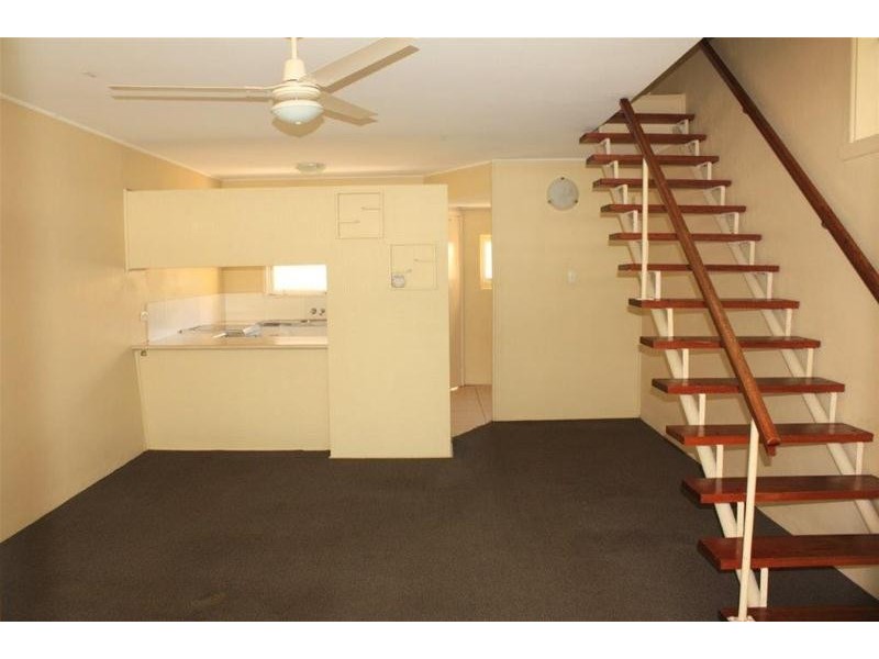 5/19 Watson Esplanade, Surfers Paradise QLD 4217