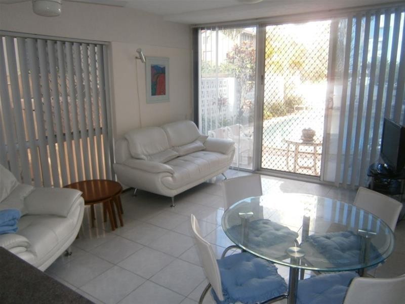 17-19 Old Burleigh Road, Surfers Paradise QLD 4217