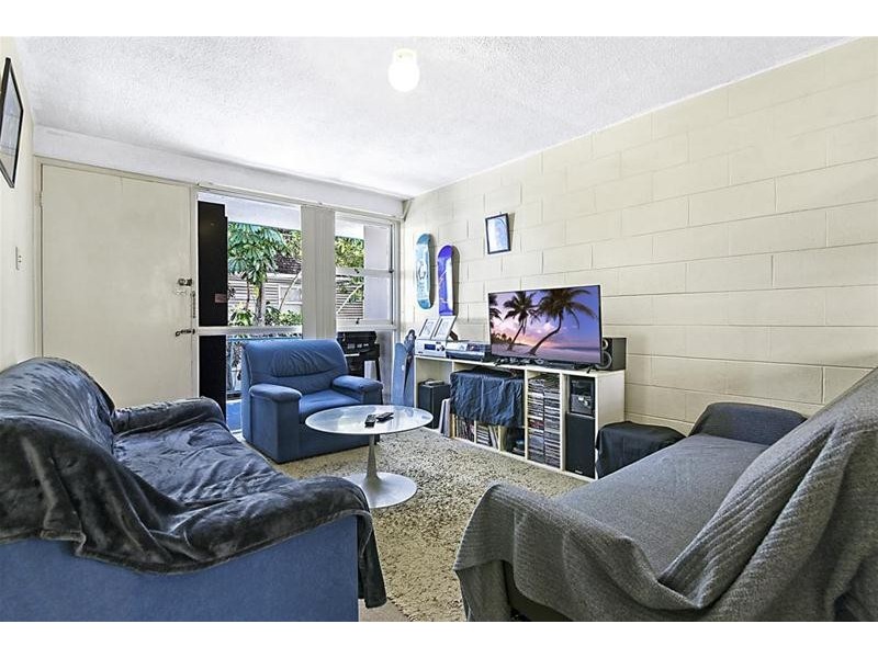 4/2930 Gold Coast Highway, Surfers Paradise QLD 4217