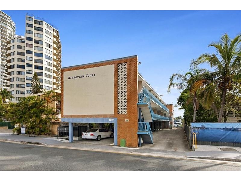 4/2930 Gold Coast Highway, Surfers Paradise QLD 4217