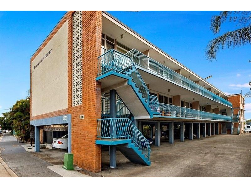 4/2930 Gold Coast Highway, Surfers Paradise QLD 4217
