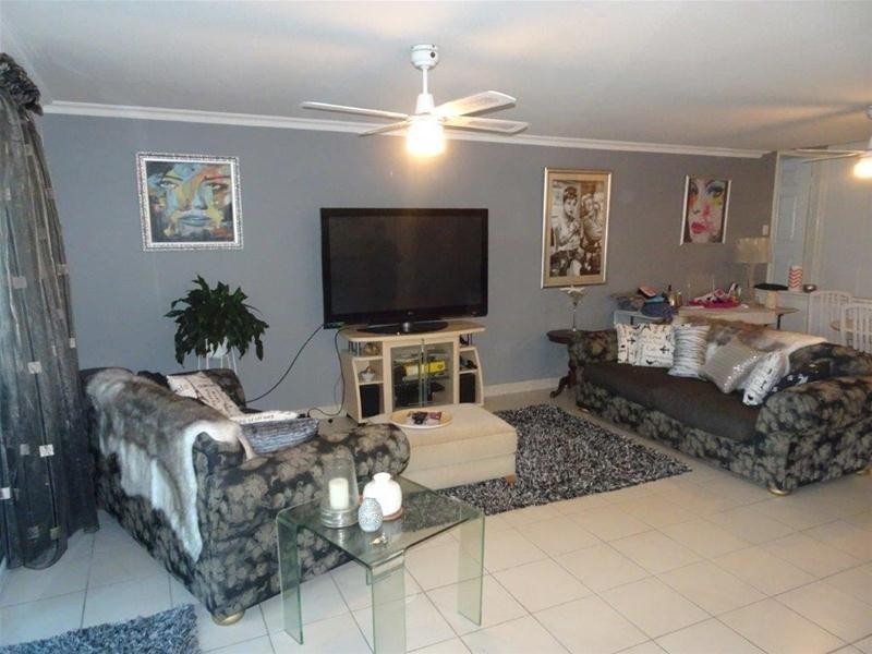 6 Northcliffe Terrace, Surfers Paradise QLD 4217