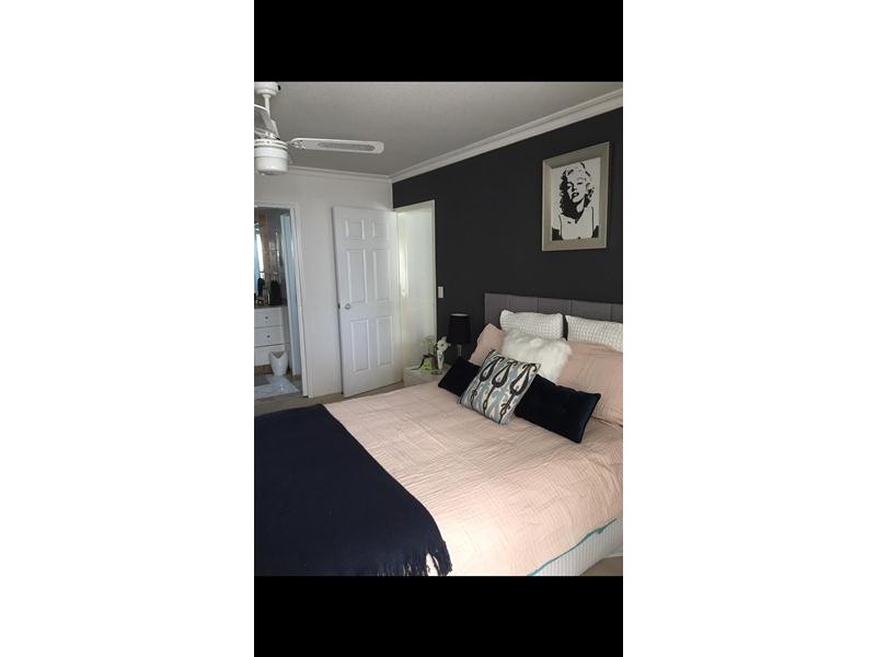 6 Northcliffe Terrace, Surfers Paradise QLD 4217