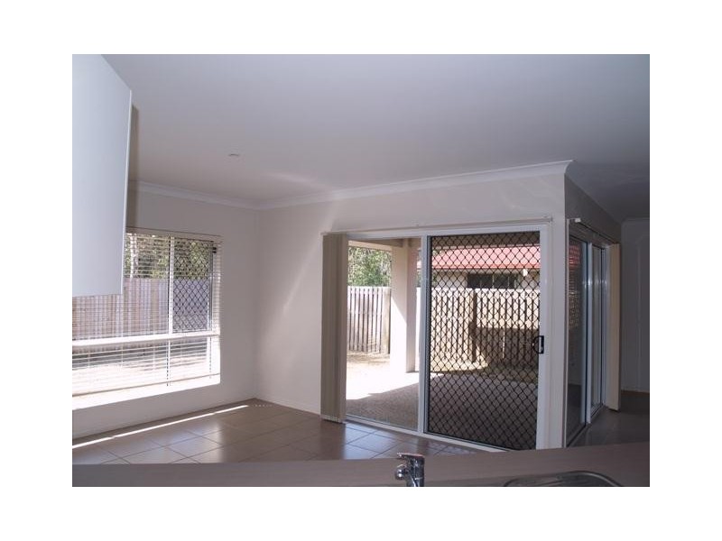 10 Lilyvale Cresecent, Ormeau QLD 4208