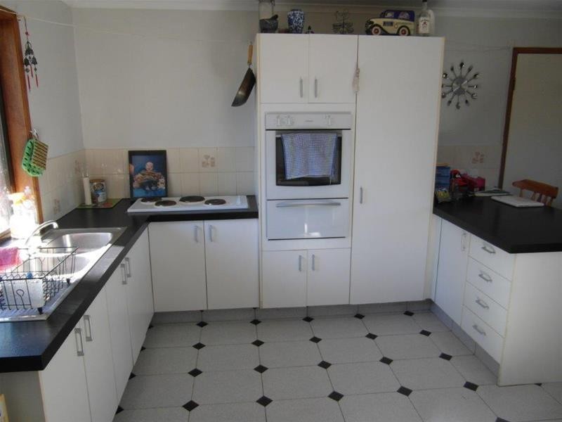 11 Ancona Street, Carrara QLD 4211