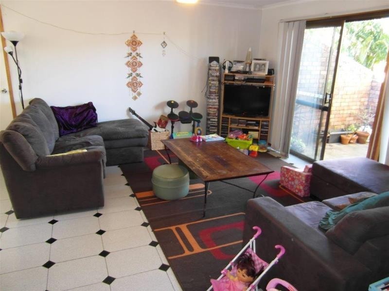 11 Ancona Street, Carrara QLD 4211