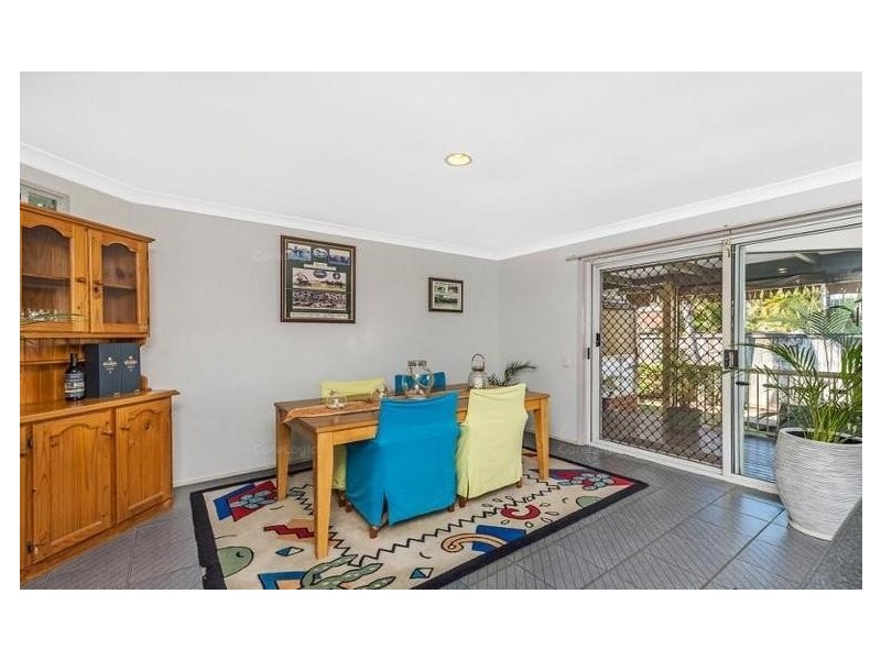 91 Crombie Avenue, Bundall QLD 4217