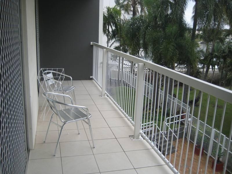 22/40 Watson Esplanade, Surfers Paradise QLD 4217