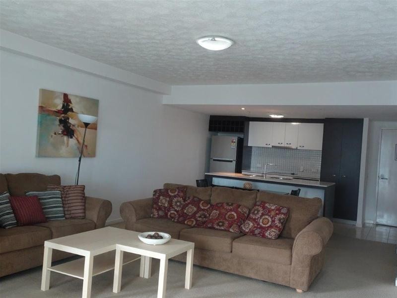 902/18 Fern Street, Surfers Paradise QLD 4217