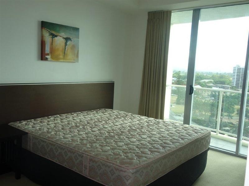 902/18 Fern Street, Surfers Paradise QLD 4217