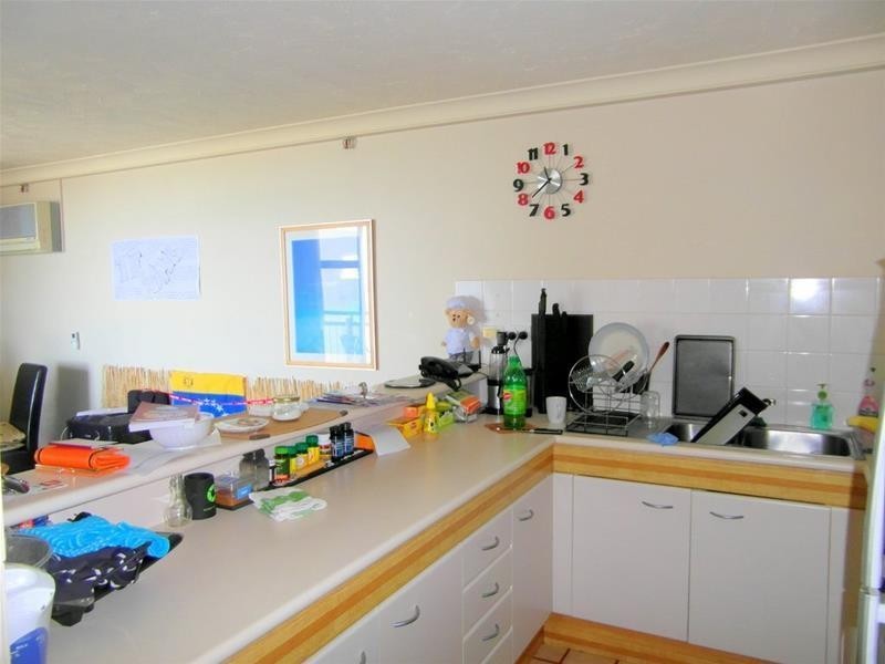 18 Hanlan Street ‘Surfers Beachcomber’, Surfers Paradise QLD 4217