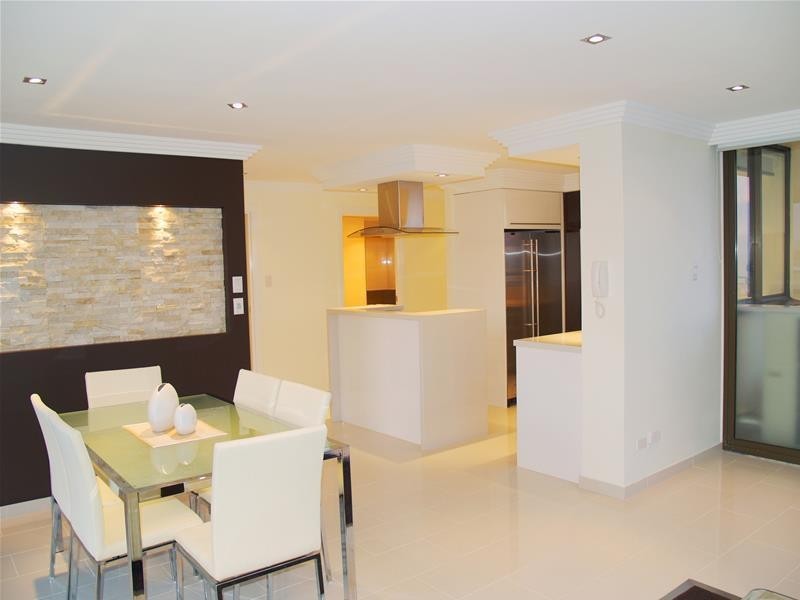 1 Higman Street ‘Seacrest’, Surfers Paradise QLD 4217