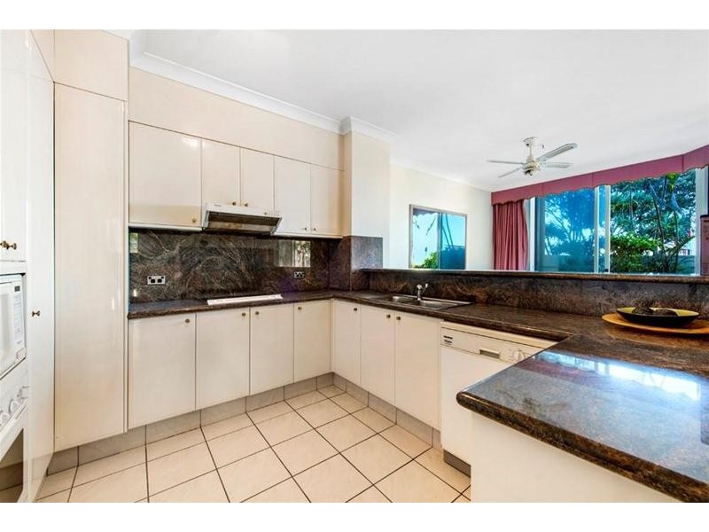302/2-4 View Avenue, Surfers Paradise QLD 4217
