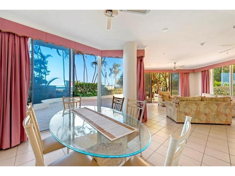 302/2-4 View Avenue, Surfers Paradise QLD 4217