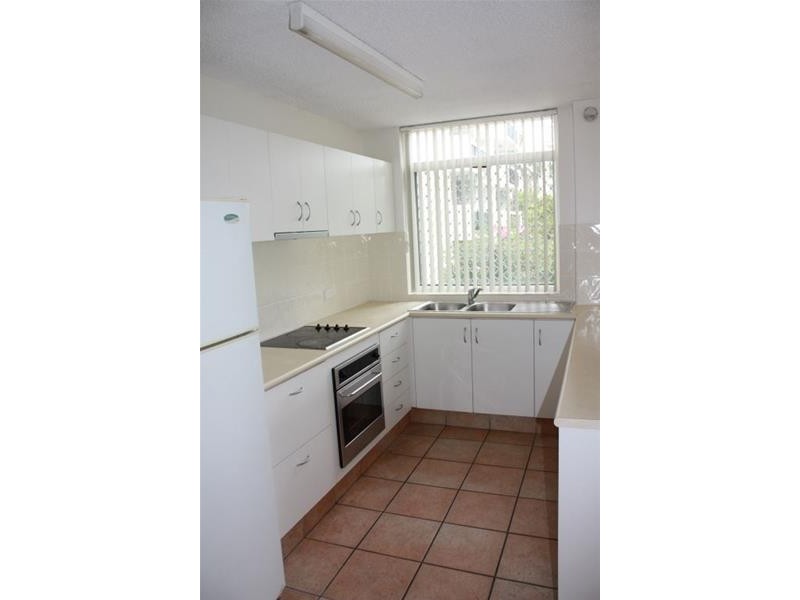 1/28 Riverview Parade, Surfers Paradise QLD 4217