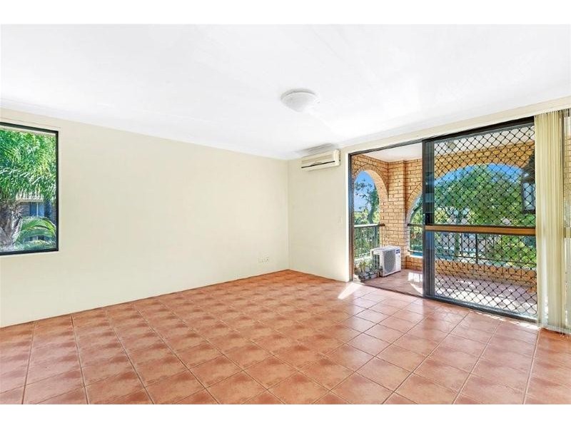 7/22 Genoa Street, Surfers Paradise QLD 4217