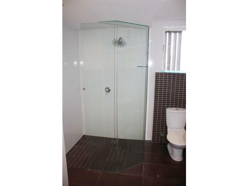 34 Hanlan Street, Surfers Paradise QLD 4217