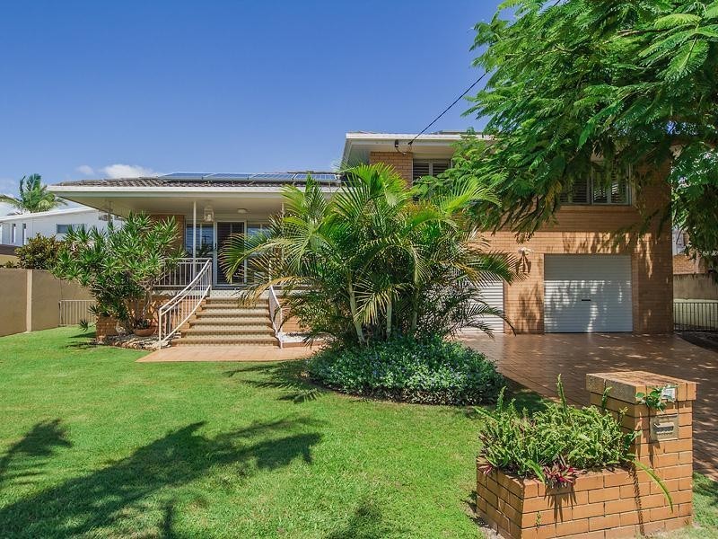 4 Capistrano Court, Southport QLD 4215