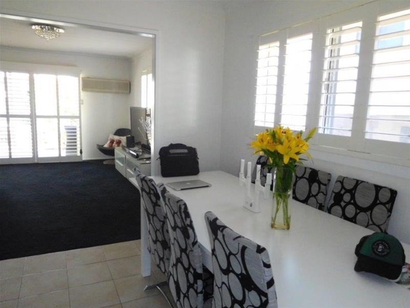 4 Capistrano Court, Southport QLD 4215