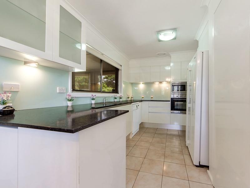 4 Capistrano Court, Southport QLD 4215