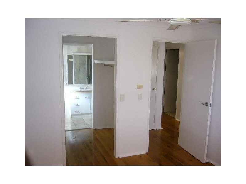 16-20 Stanhill Drive, Chevron Island QLD 4217