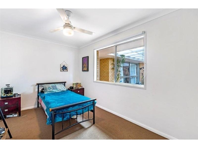 5 St Andrews Avenue, Isle Of Capri QLD 4217