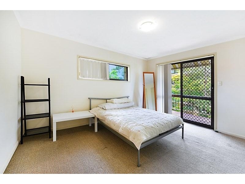 8 Sunrise Boulevard, Surfers Paradise QLD 4217