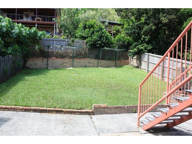 2/18 West Burleigh Road, Burleigh Heads QLD 4220