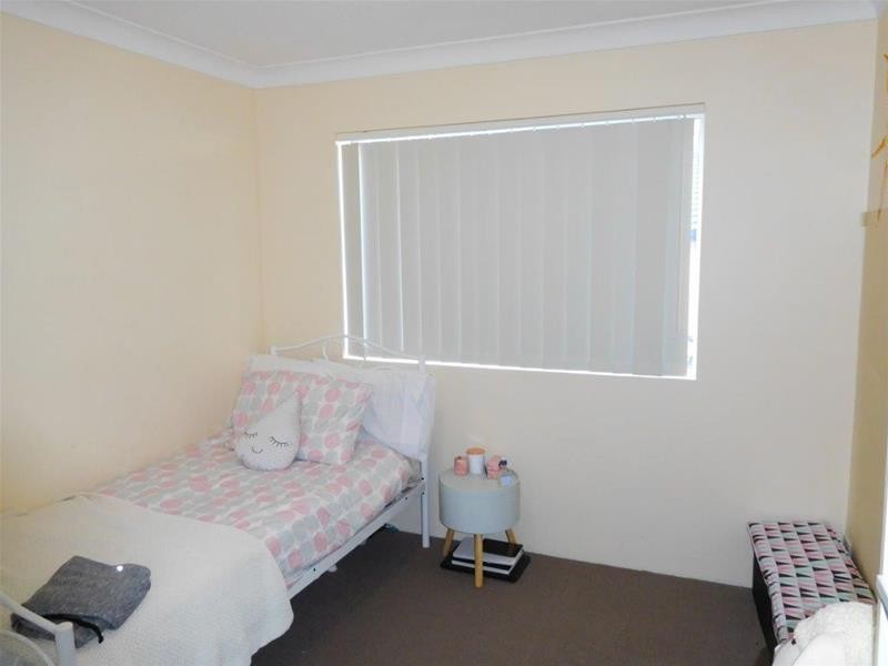 19 Heath Street, Southport QLD 4215