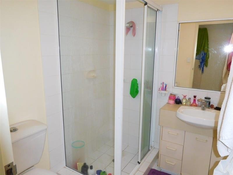 19 Heath Street, Southport QLD 4215