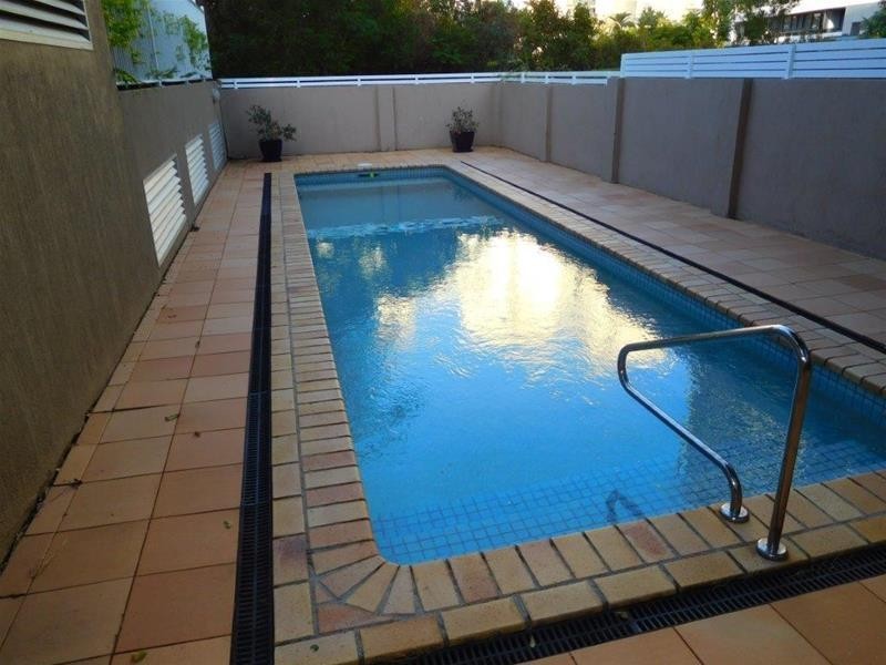 19 Heath Street, Southport QLD 4215