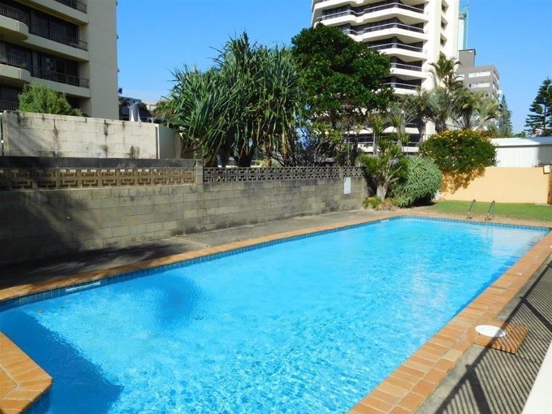 16/15 Pacific Street, Main Beach QLD 4217