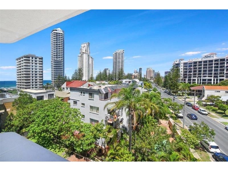 14/219 Surf Parade, Surfers Paradise QLD 4217