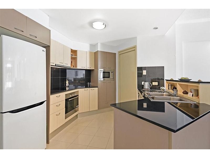 112/21 Cypress Avenue, Surfers Paradise QLD 4217