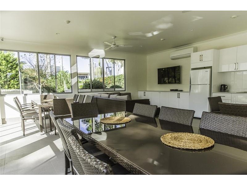 202/21 Peninsular Drive, Surfers Paradise QLD 4217