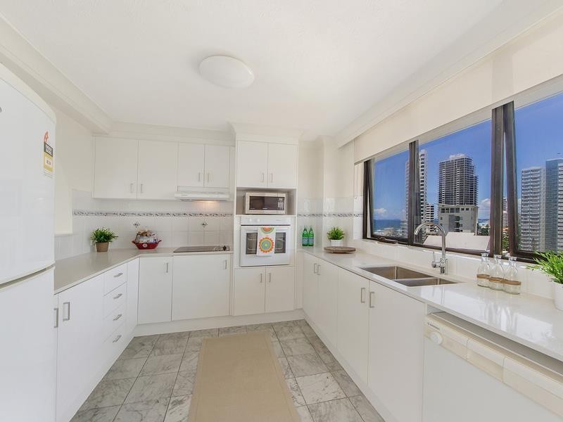 Unit 47  Acapulco 4 Thornton Street, Surfers Paradise QLD 4217