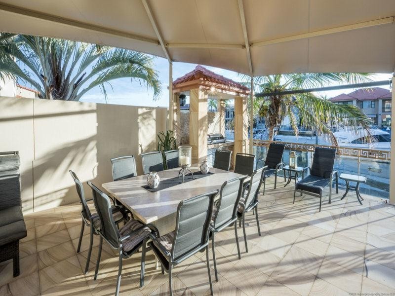 22 Buccaneer Court, Paradise Waters QLD 4217