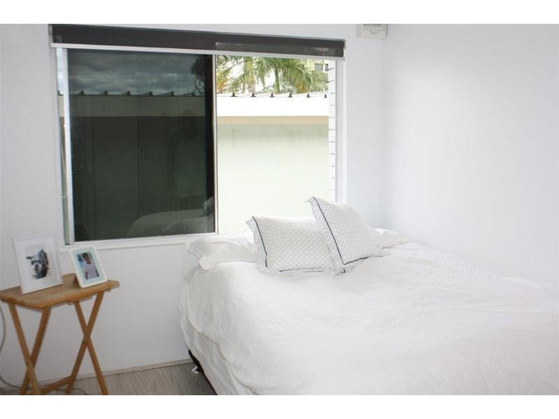 11/33 Wharf Road, Surfers Paradise QLD 4217