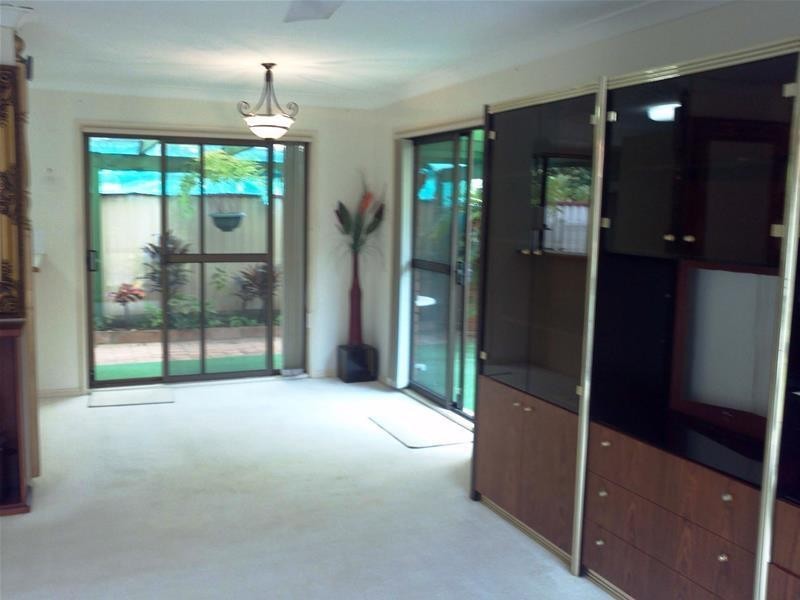 55/172 Barrier Reef Drive, Mermaid Waters QLD 4218