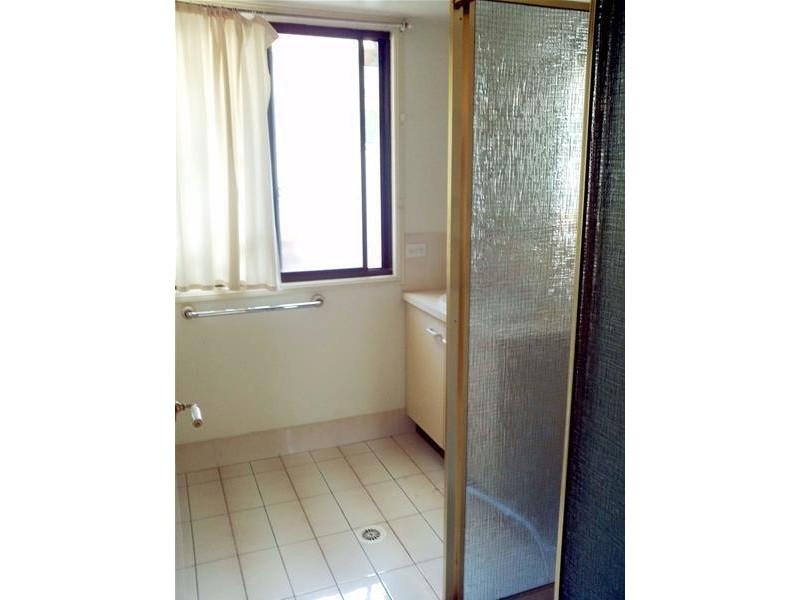 55/172 Barrier Reef Drive, Mermaid Waters QLD 4218