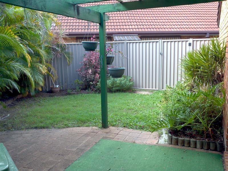 55/172 Barrier Reef Drive, Mermaid Waters QLD 4218