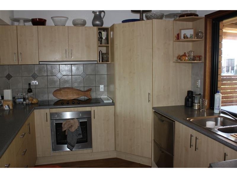 6 Capistrano Court, Southport QLD 4215