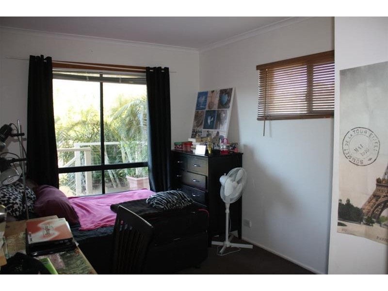 6 Capistrano Court, Southport QLD 4215